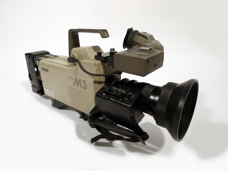 camara video funciona med.portatil 29x60x13 fija 47x60x13 (150eu.) 1u